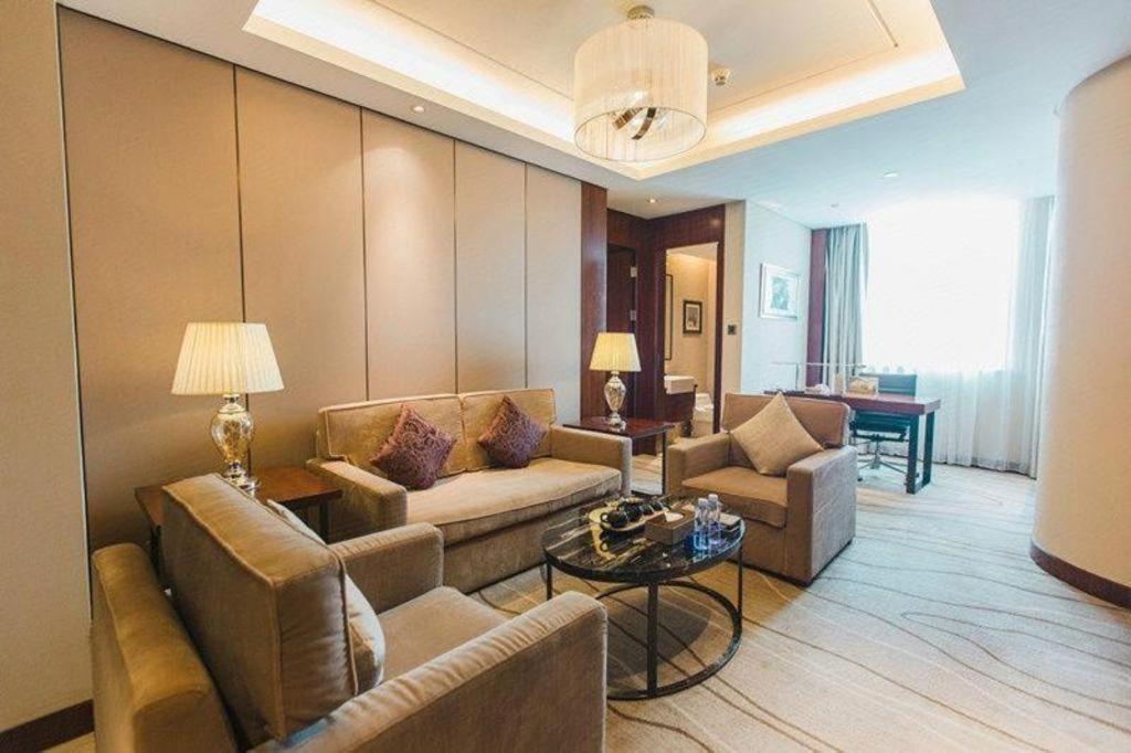 Grand Soluxe Zhongyou Hotel Shenzhen Exterior photo